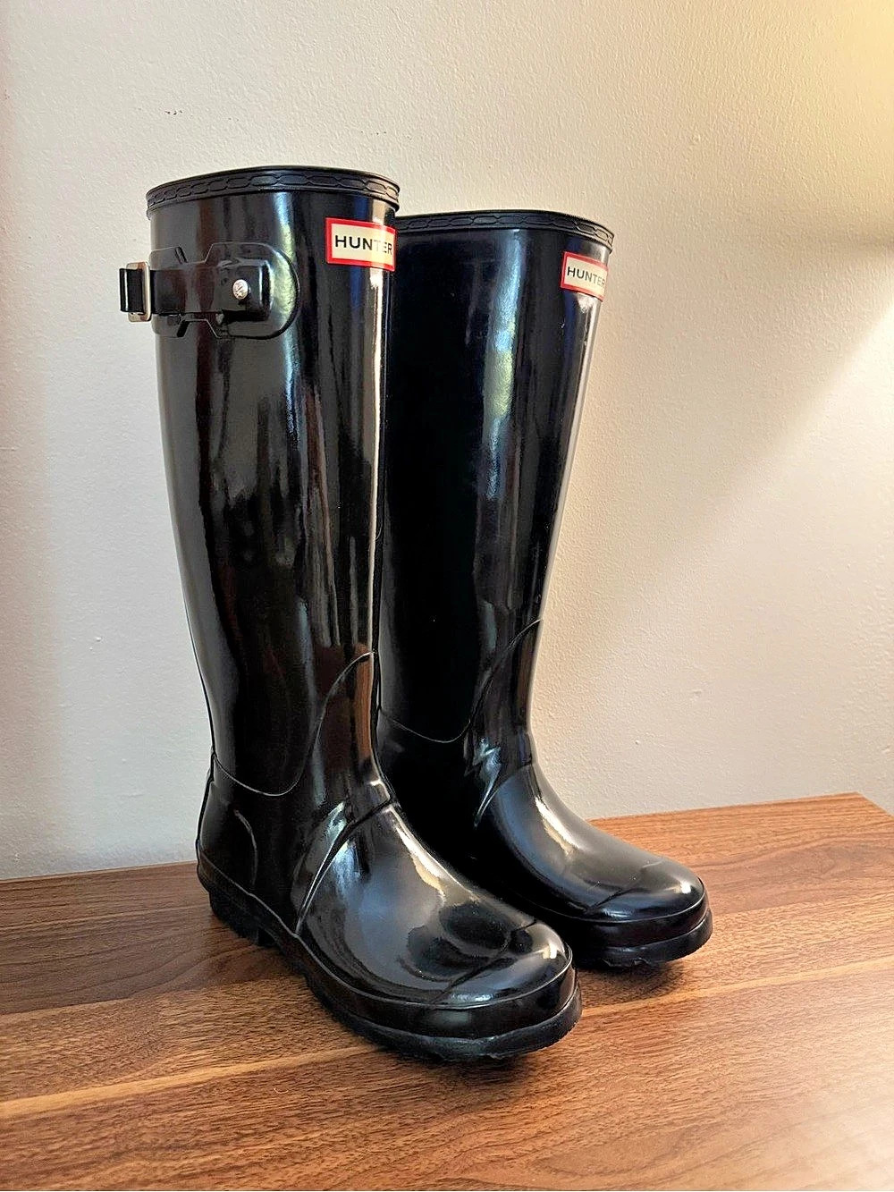 Hunter Women's Original Tall Gloss Rain Boots